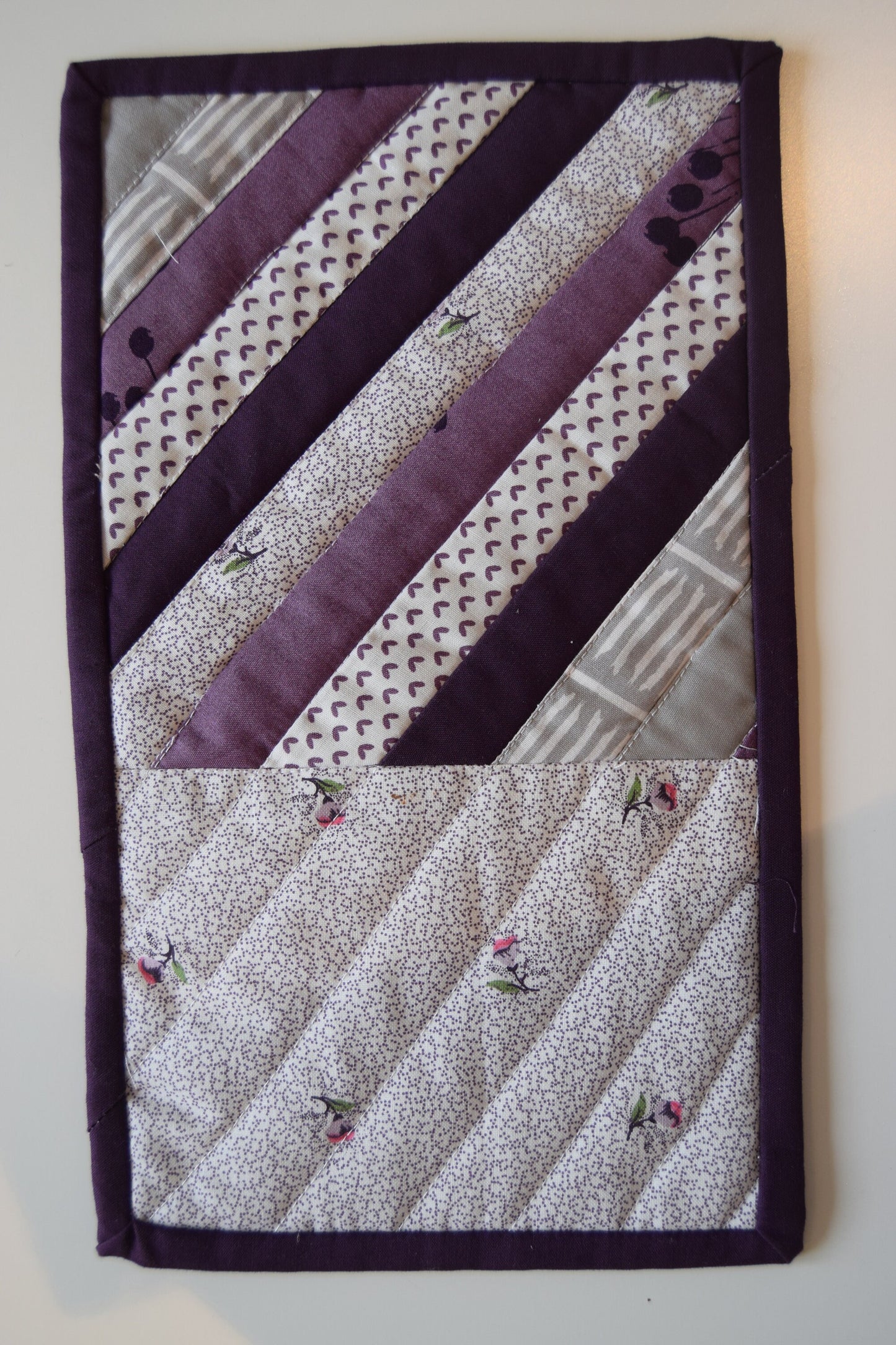 Mug Rug - Purple and White