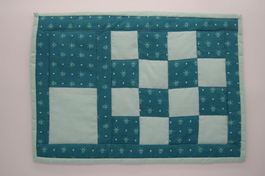 Patchwork Mug Rug - Turquoise